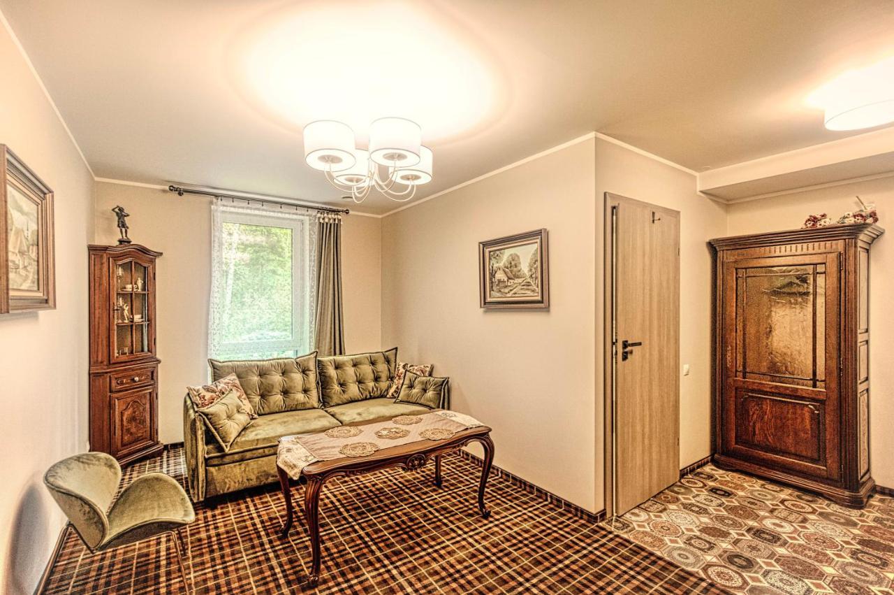 Vilhelmhaus Hotell Dėdeliškės Eksteriør bilde