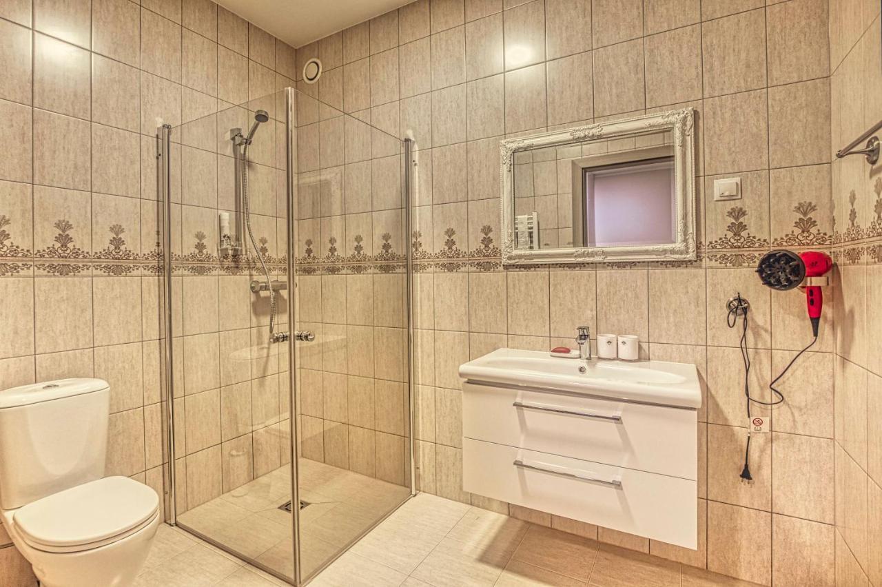 Vilhelmhaus Hotell Dėdeliškės Eksteriør bilde